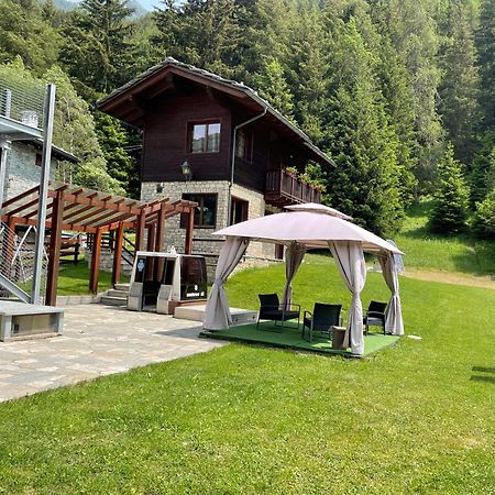 Hotel Le Petit Abri Champoluc Exterior photo